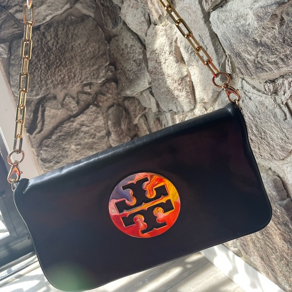 Tory Burch “Reva” Clutch Bag Black Leather Large Signature GOLD Medallion! - Picture 11 of 13